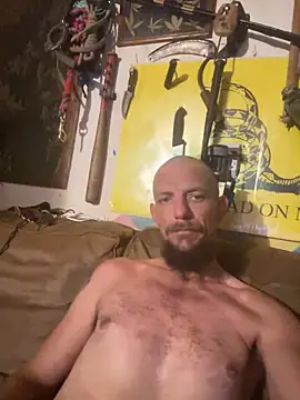 Snapshot of 420rickie420 chatting on March 15, 10:46 am 420rickie420 online show from March 15, 10:46 am