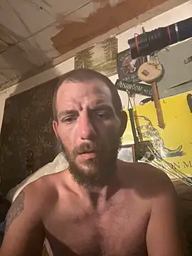 Snapshot of 420rickie420 chatting on October 3, 3:58 am 420rickie420 online show from October 3, 3:58 am