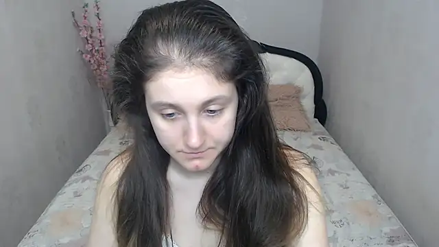 Snapshot of Holliy_Cooper chatting on May 27, 6:43 am Holliy Cooper online show from May 27, 6:43 am