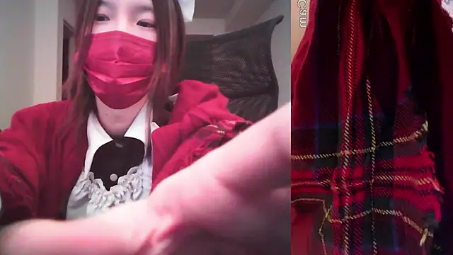 Snapshot of pika_ru chatting on March 6, 9:20 pm pika ru online show from March 6, 9:20 pm