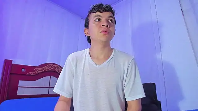 Lucaas King online show from October 10, 8:46 am