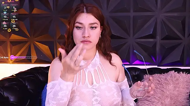 Snapshot of alix_bay chatting on November 8, 1:33 pm alix bay online show from November 8, 1:33 pm