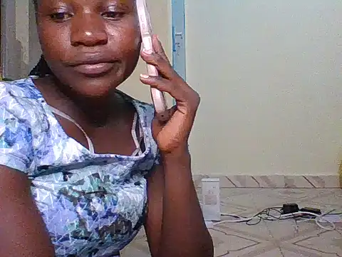 prettychic5 online show from January 16, 4:44 pm