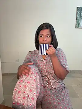 RoseMelanie online show from February 12, 9:04 am