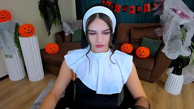 Snapshot of FinalAccord chatting on October 31, 10:05 am FinalAccord online show from October 31, 10:05 am