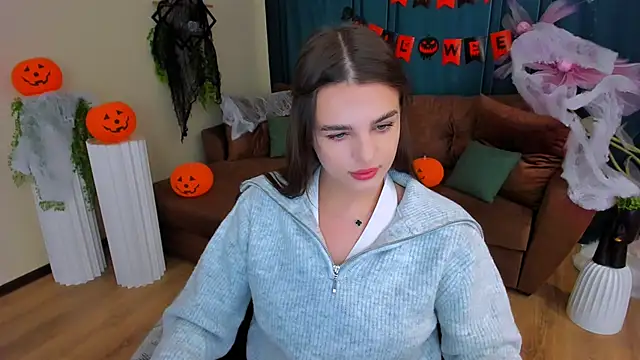 Snapshot of FinalAccord chatting on November 4, 10:25 am FinalAccord online show from November 4, 10:25 am