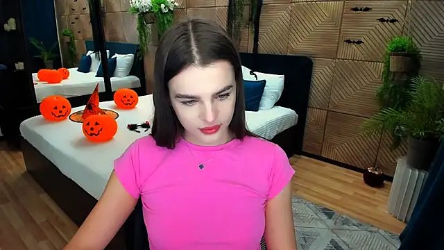 Snapshot of FinalAccord chatting on November 5, 4:12 am FinalAccord online show from November 5, 4:12 am