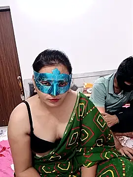 Snapshot of Harsh_Ankita_Couple chatting on June 13, 6:28 pm Harsh Ankita Couple online show from June 13, 6:28 pm