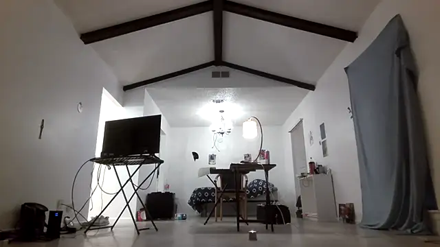 Peachestabby147 online show from September 25, 2:04 am