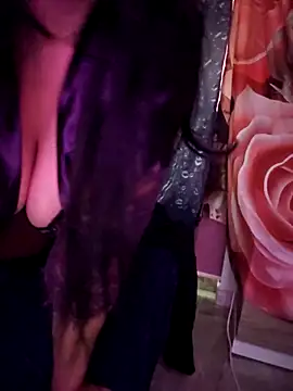 Snapshot of Zeina2024 chatting on November 8, 5:40 am Zeina2024 online show from November 8, 5:40 am