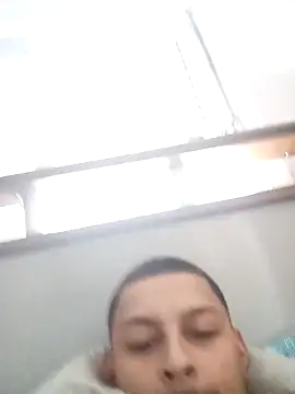 emrehliug12 online show from November 26, 3:02 pm