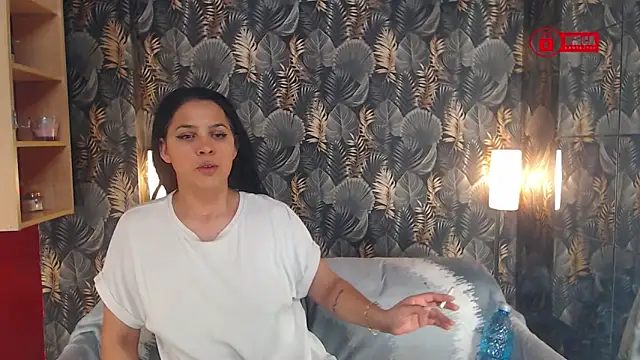 Snapshot of jessthewicked chatting on February 3, 5:56 pm jessthewicked online show from February 3, 5:56 pm