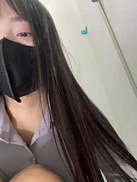 Snapshot of Asia-Lynn chatting on July 8, 10:09 am Asia-Lynn online show from July 8, 10:09 am