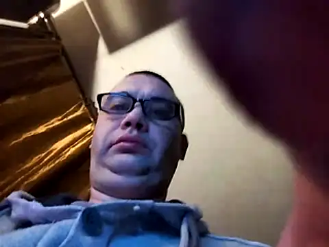 Snapshot of Murzyn85xxx chatting on February 17, 12:40 am Murzyn85xxx online show from February 17, 12:40 am