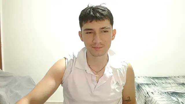 Snapshot of ChicoMaloFfF chatting on July 3, 1:01 am ChicoMaloFfF online show from July 3, 1:01 am