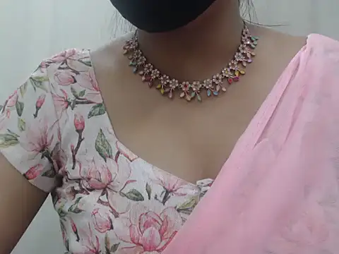 Lovely Siri 23 online show from March 29, 7:08 am