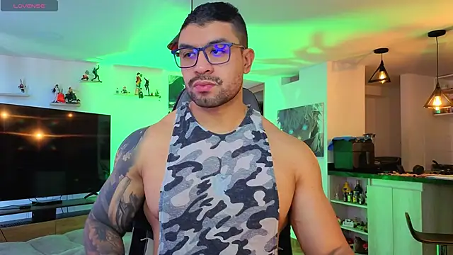 Michael Diamond online show from November 2, 6:32 pm