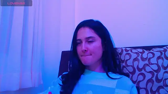 Snapshot of AlissonnFoxx chatting on June 11, 4:32 am AlissonnFoxx online show from June 11, 4:32 am