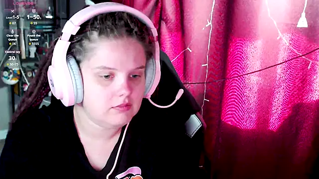 so cute777 online show from September 13, 6:46 am