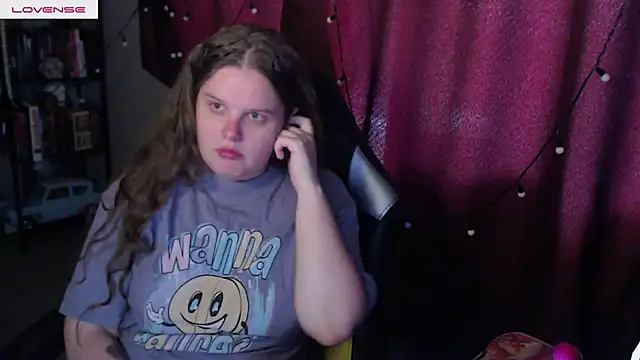 Snapshot of so_cute777 chatting on June 9, 3:51 am so cute777 online show from June 9, 3:51 am