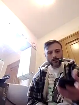 Snapshot of coppiasenzacensura chatting on January 8, 3:58 pm coppiasenzacensura online show from January 8, 3:58 pm