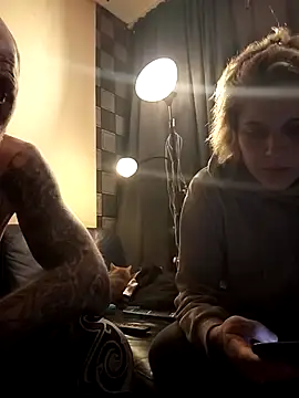 PIercingBoy38 online show from December 14, 6:45 pm