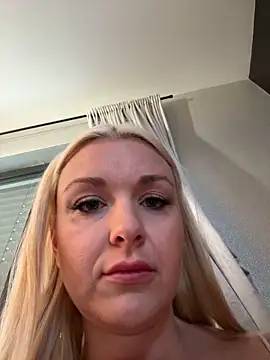 Bella-Tight online show from March 6, 7:57 am