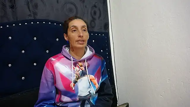 Snapshot of anyu1306 chatting on March 13, 5:00 am anyu1306 online show from March 13, 5:00 am