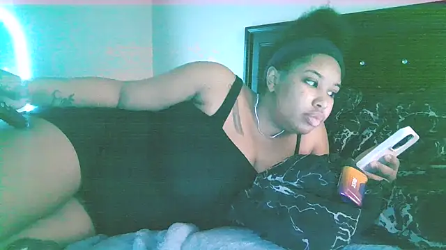 creamdreammmm online show from November 25, 11:49 pm