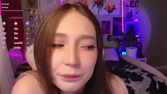 Evie Ro online show from May 3, 4:29 am