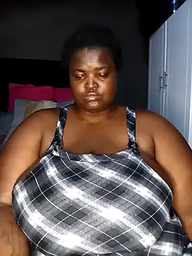 DarkBbw201 online show from May 5, 11:46 pm