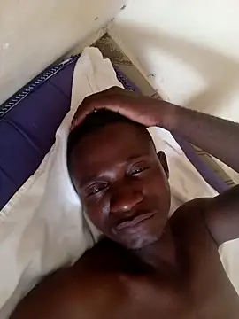 Snapshot of pesaonge chatting on February 12, 9:52 am pesaonge online show from February 12, 9:52 am