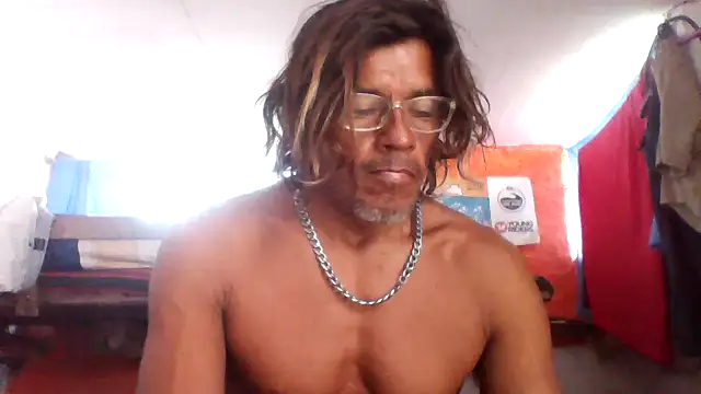Snapshot of kvr27 chatting on May 6, 1:38 pm kvr27 online show from May 6, 1:38 pm