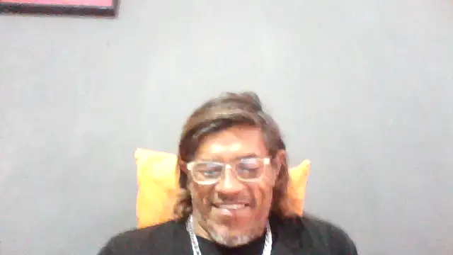 Snapshot of kvr27 chatting on May 13, 12:24 pm kvr27 online show from May 13, 12:24 pm