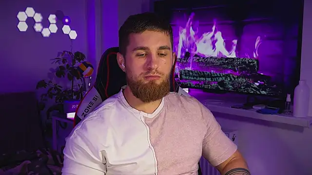 Sweeet  boy online show from January 9, 5:04 pm