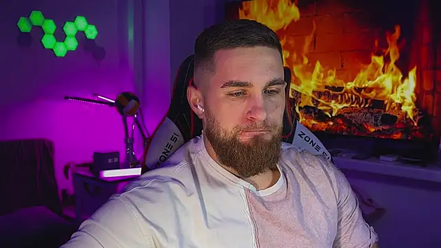 Sweeet  boy online show from January 17, 3:39 pm