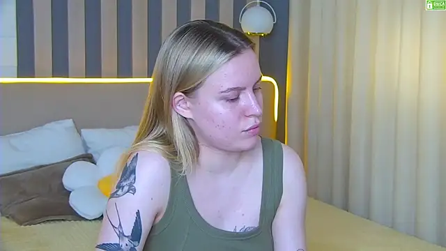 AmaliaBell online show from June 25, 1:04 pm