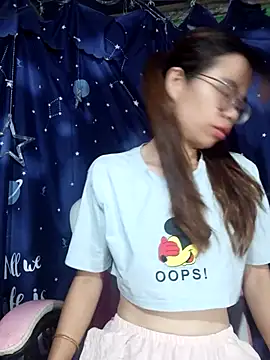 Snapshot of __Mai-love19__ chatting on June 13, 11:02 pm Mai-love19 online show from June 13, 11:02 pm