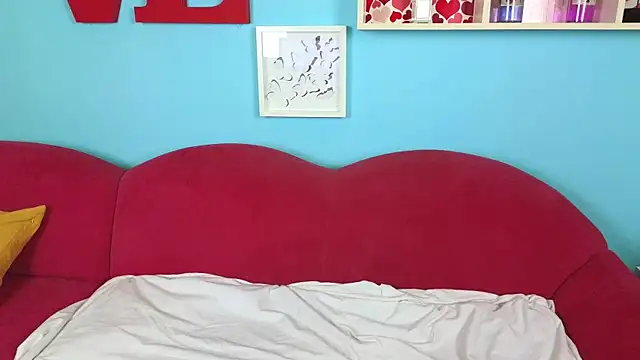 BrianaJoy online show from January 6, 6:28 am