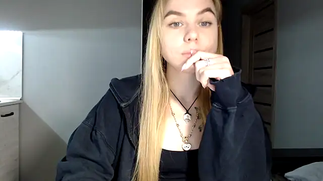 Sunbeam  online show from December 12, 9:48 pm