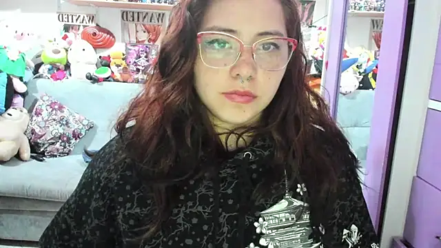 Snapshot of soficammy chatting on October 23, 12:10 am soficammy online show from October 23, 12:10 am