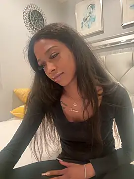 mismialove online show from May 2, 8:52 am