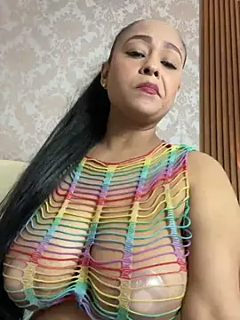 Snapshot of sofia_xxx02 chatting on March 21, 3:13 pm sofia xxx02 online show from March 21, 3:13 pm