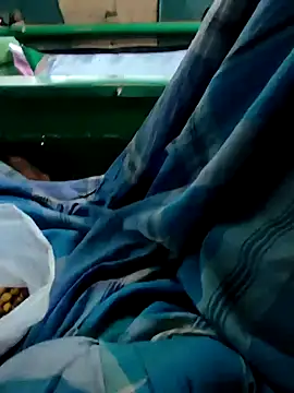 Snapshot of Kolkata___Boy chatting on December 8, 11:57 am Kolkata Boy online show from December 8, 11:57 am